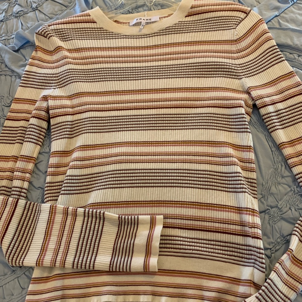 Frame Sweater- Size Lg